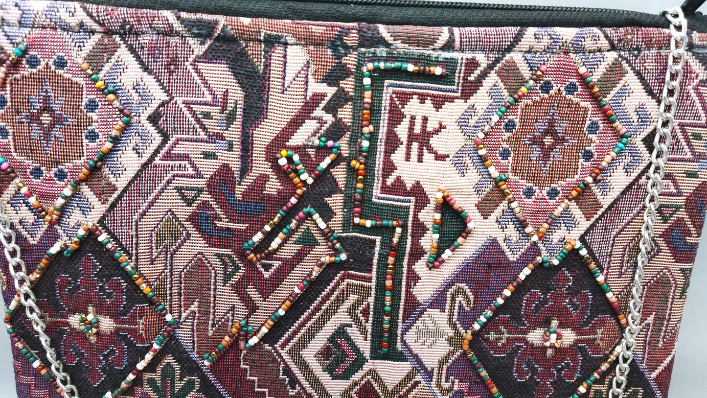 Bolso tapizado mediano